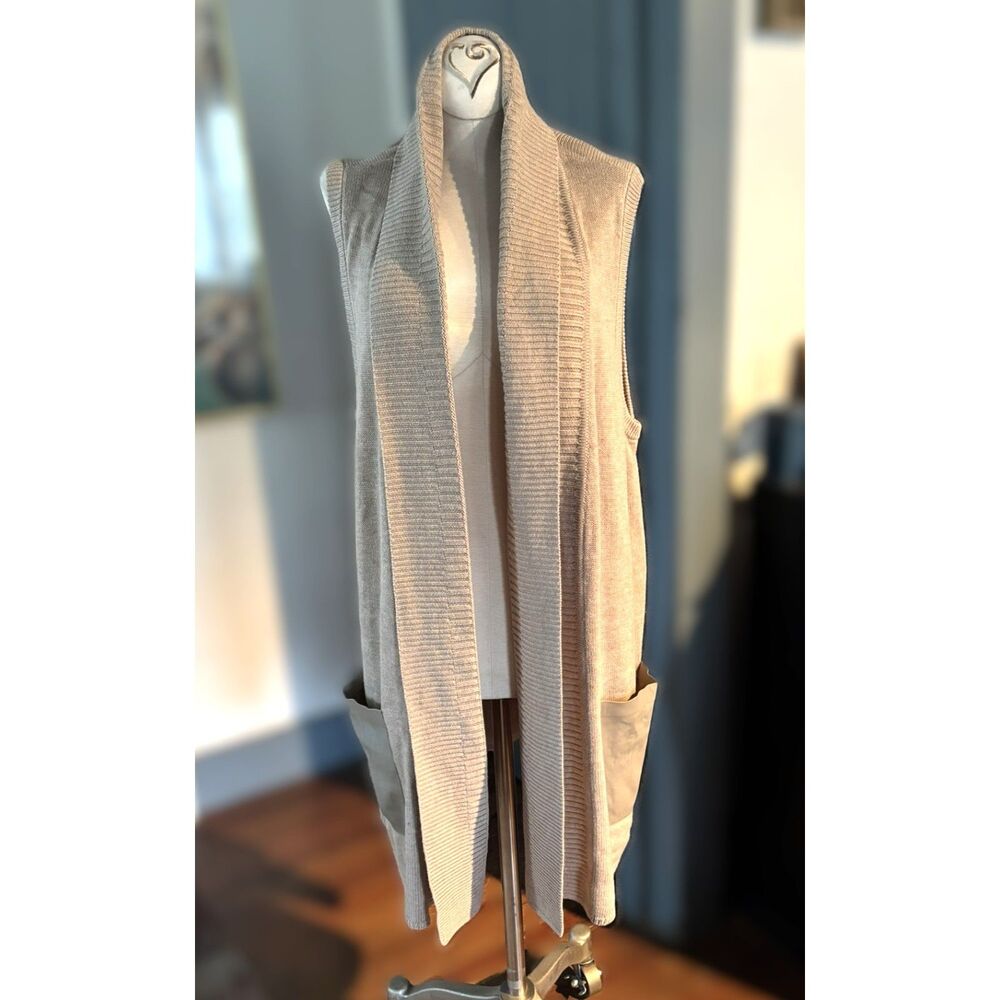 Chico’s Longline Open Front Sweater Vest with Faux-Leather Pockets Size 3